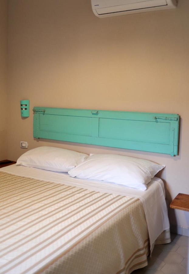 Corte Boero Bed&Breakfast Capoterra Exterior foto