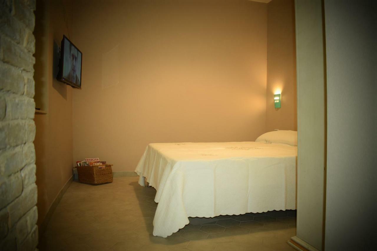 Corte Boero Bed&Breakfast Capoterra Exterior foto